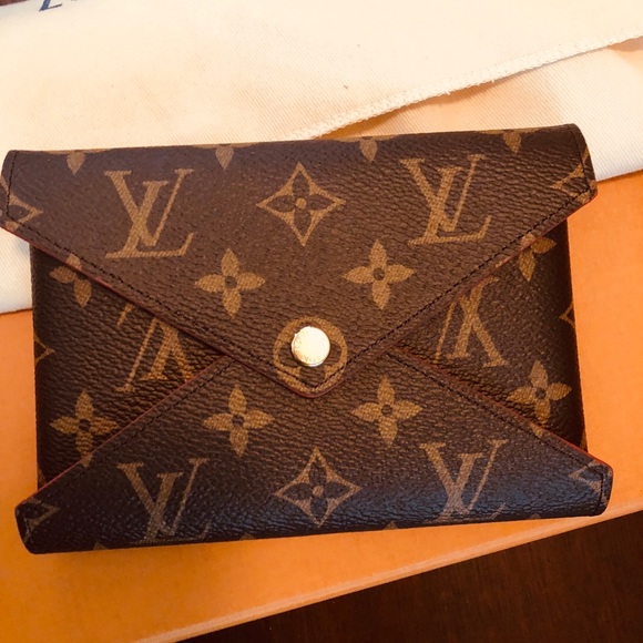 Louis Vuitton kirigami pouch - Picture 4 of 8